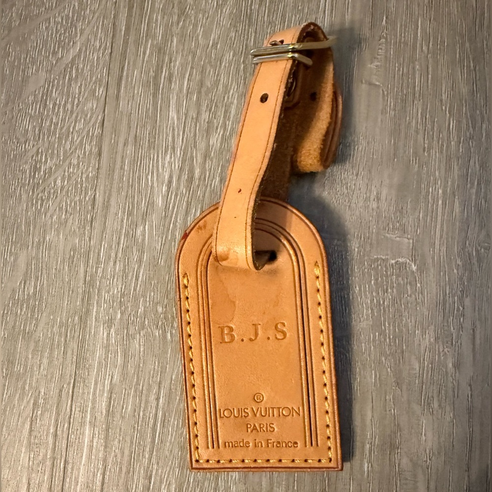 Louis Vuitton Brown Leather Luggage Tag